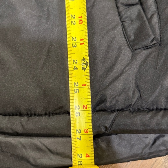 Men's Black Puffer Jacket - Picture 7 of 8